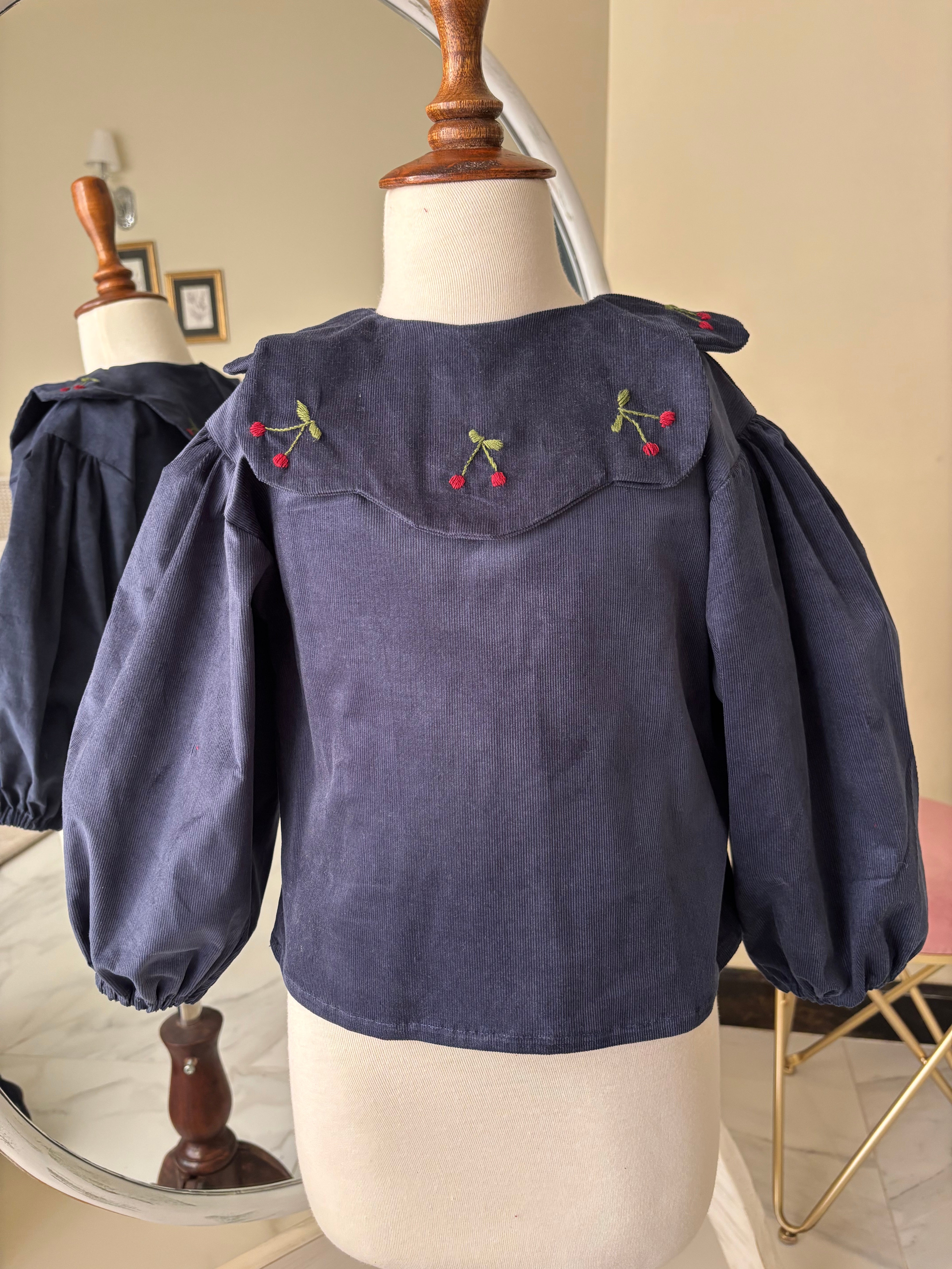 Scalloped Collar Blouse