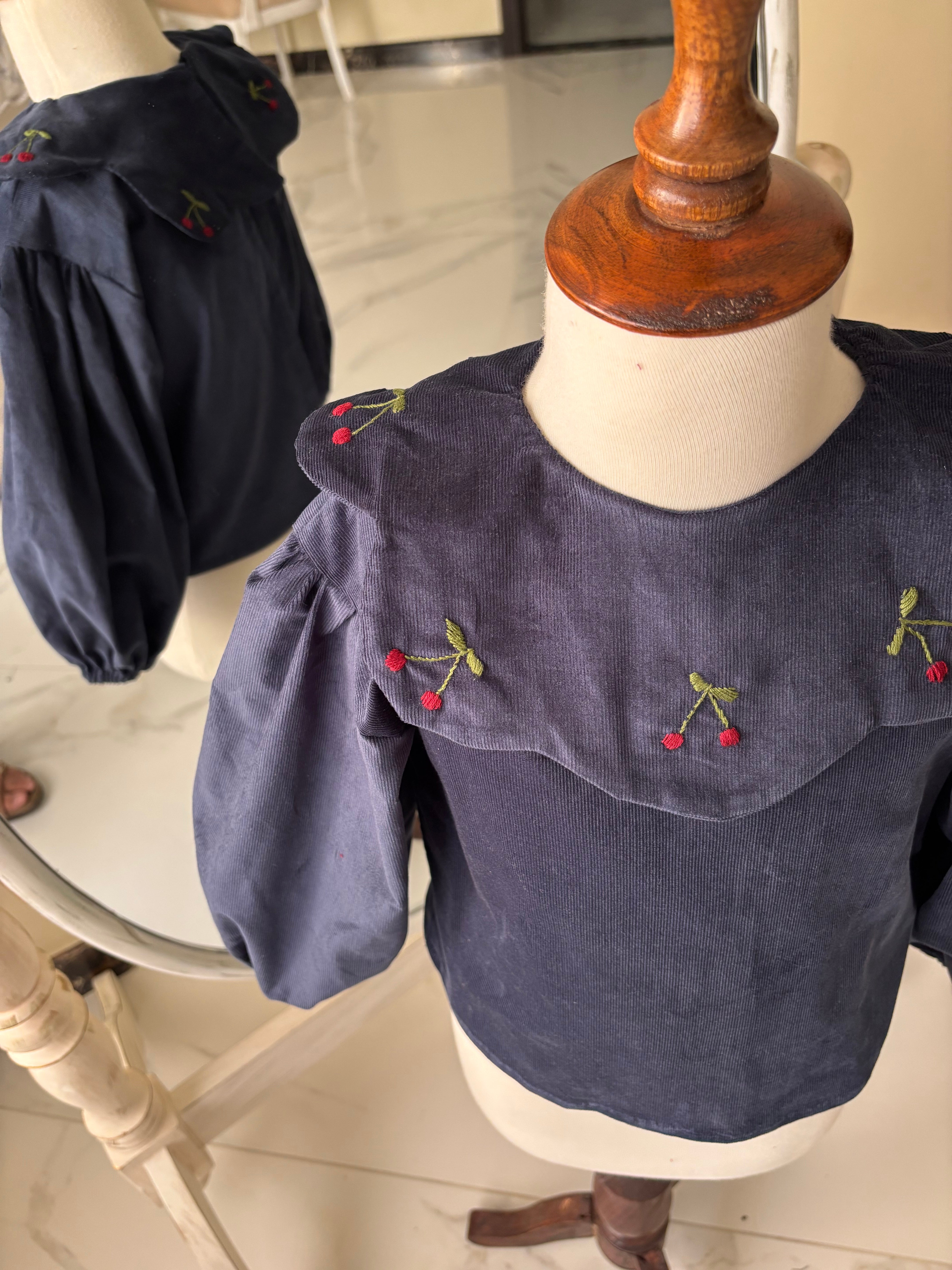 Scalloped Collar Blouse