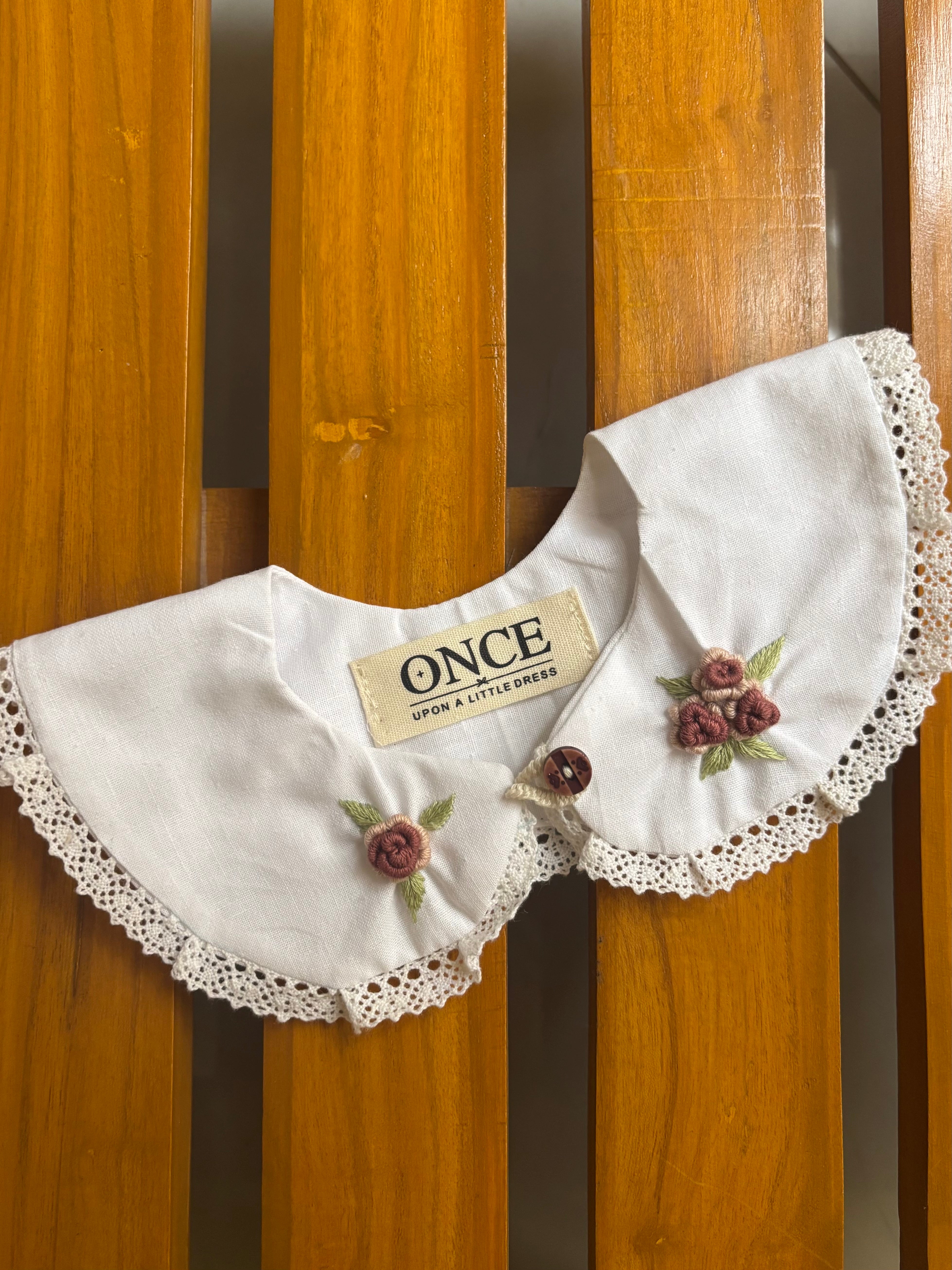 Dusty Rose Collar
