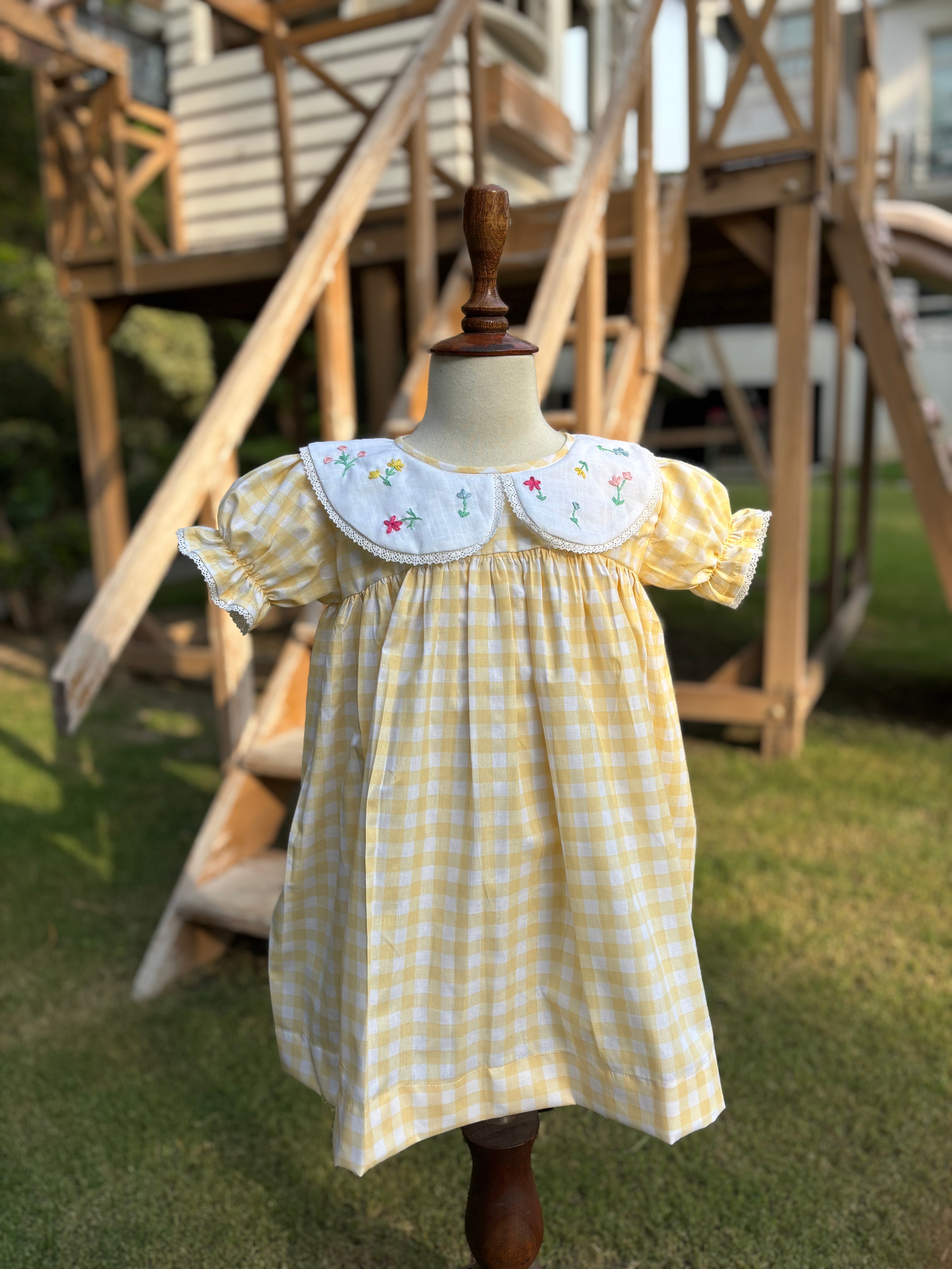 Yellow Gingham Dress 🍋