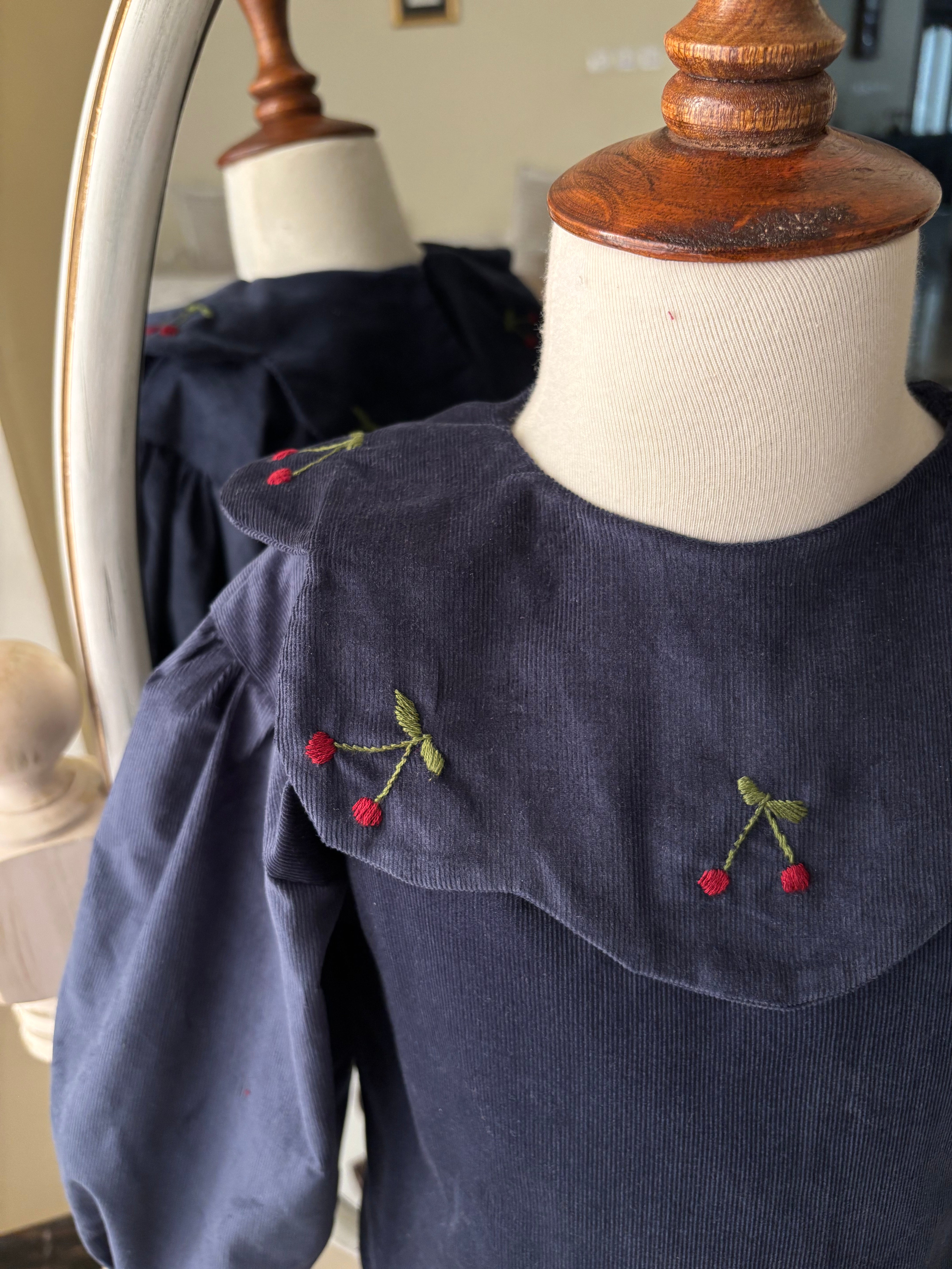 Scalloped Collar Blouse