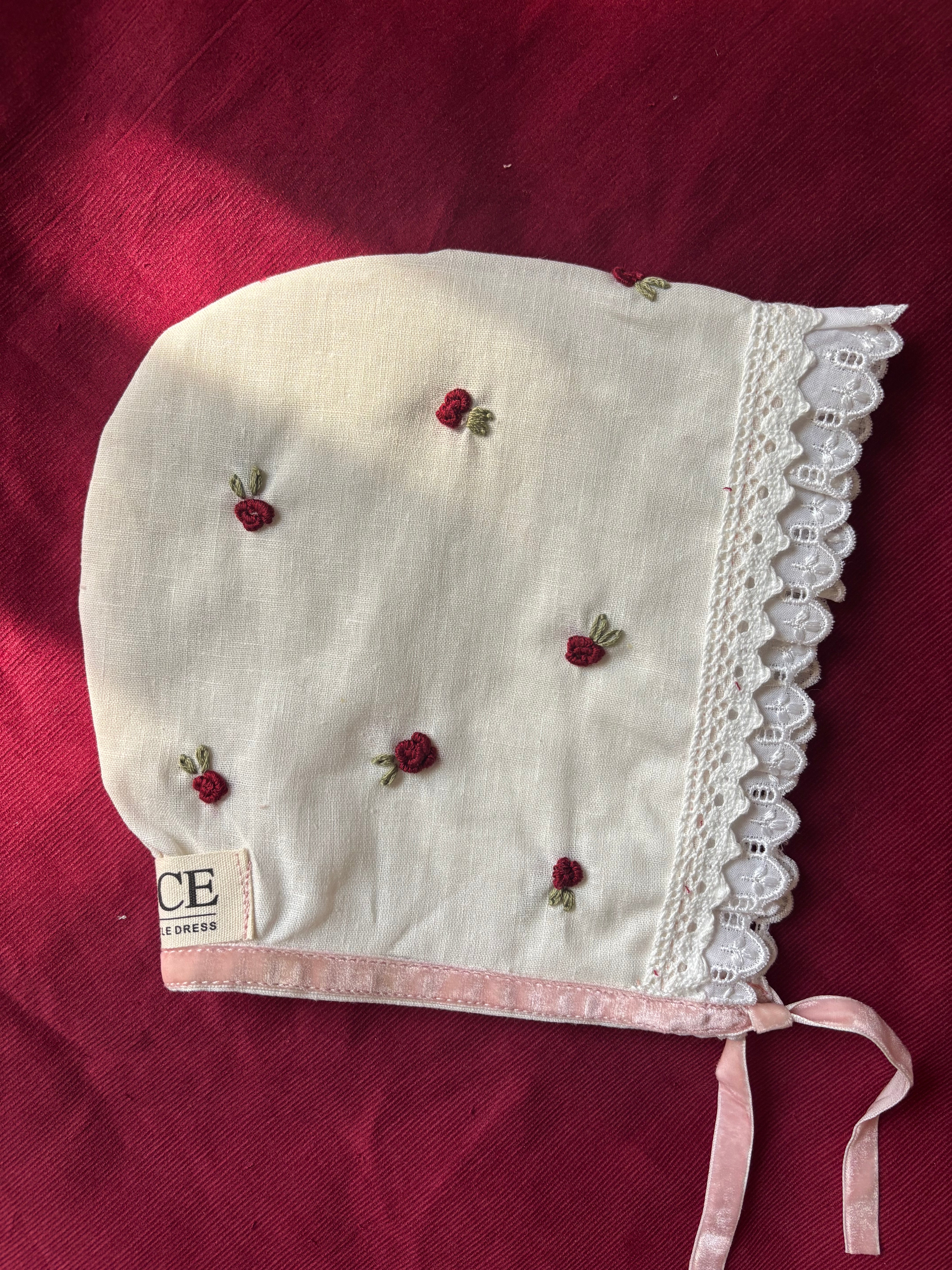 Rosette Bonnet