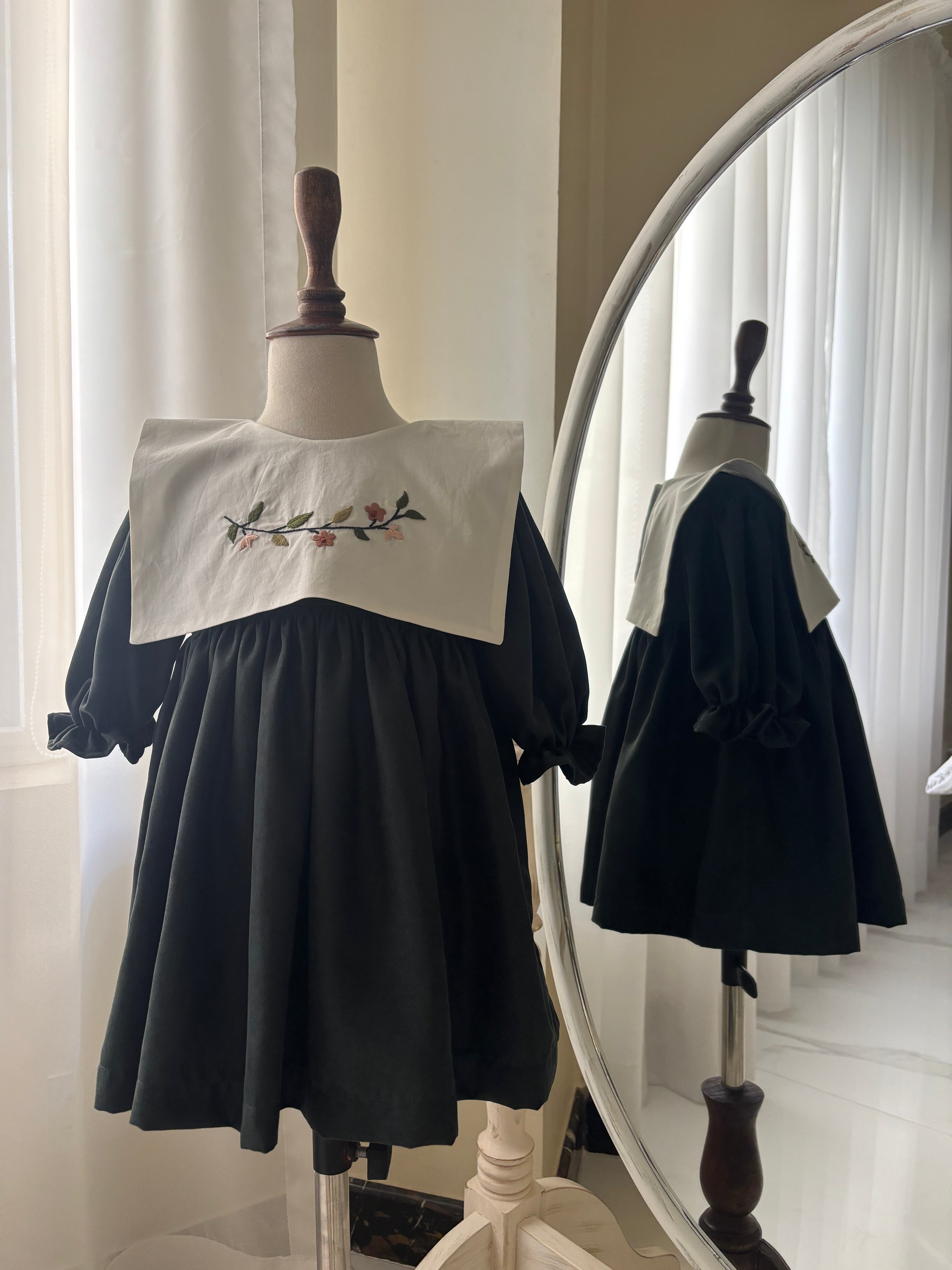 The Sailor Collar Dress