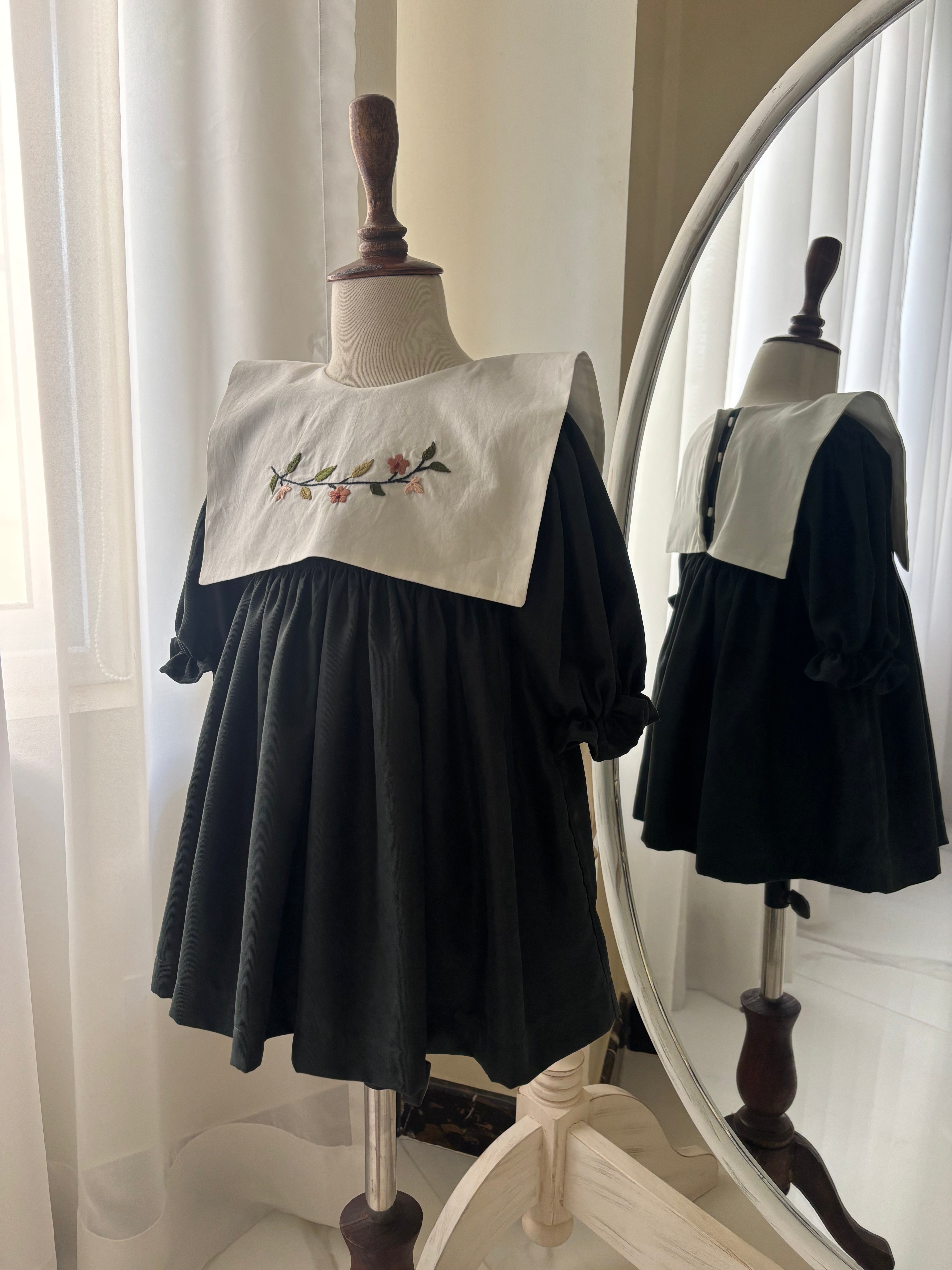 The Sailor Collar Dress